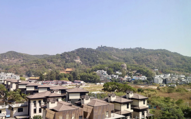 Joyze Hotel Xiamen, Curio Collection by Hilton