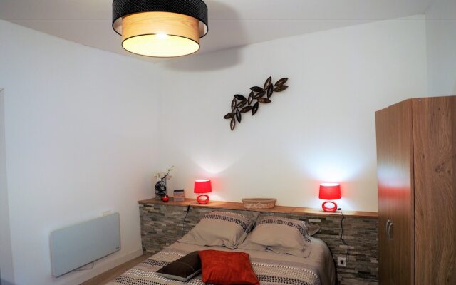 Studio moderne et calme hypercentre