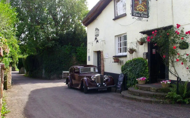 The Three Tuns Inn