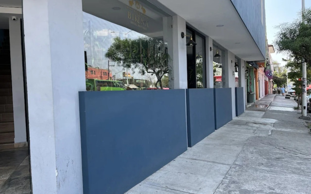 Hotel La Bikina