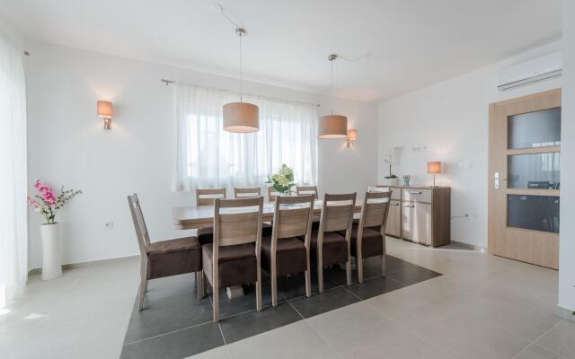 Dalmacija VII in Sukošan