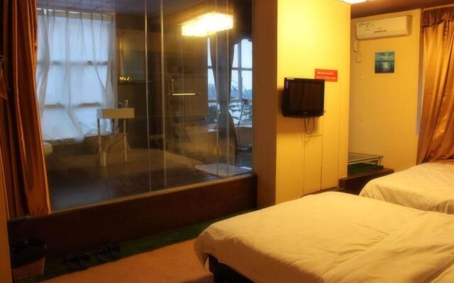 Sam Hotel