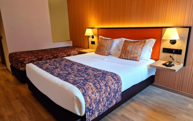 Hotel 3K Porto Aeroporto