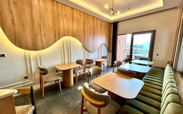 Castello By Mediterra