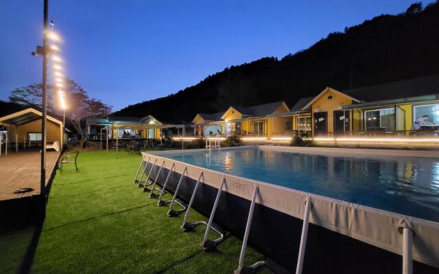 Gapyeong Morimaeul Aegyun Pension