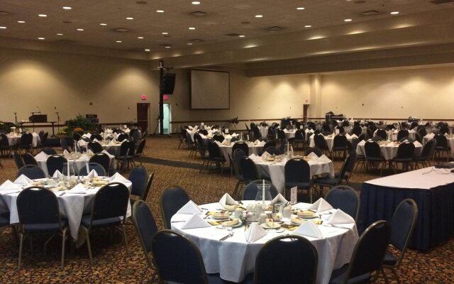 Atrium Hotel and Conference Center