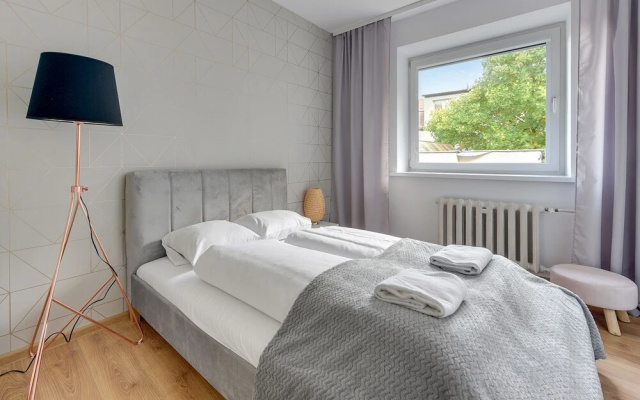 Stone Stream by 3City Rentals