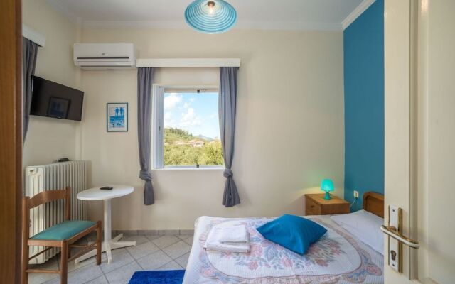 Zante 5 bedroom Villa with private pool and basketball court