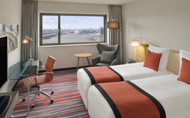 Mövenpick Hotel Amsterdam City Centre