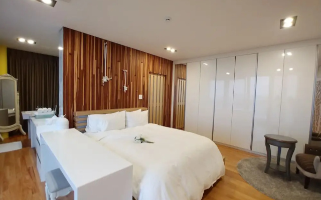 Seongsan Ochae Private Villas