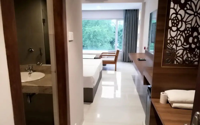 Lake View Resort