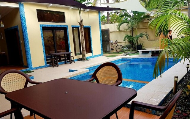 Siargao Oasis Suites