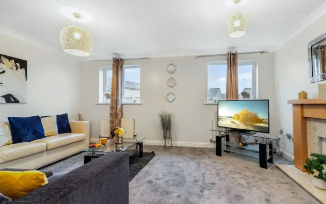 KVM - Hampton House