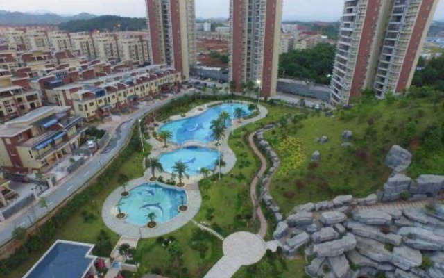 Maple Leaf Garden Hotel