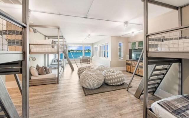 Sterling on Strawpocket