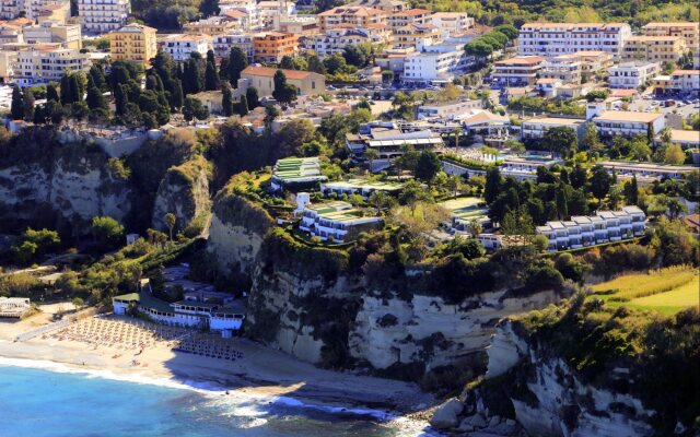 LABRANDA Rocca Nettuno Tropea