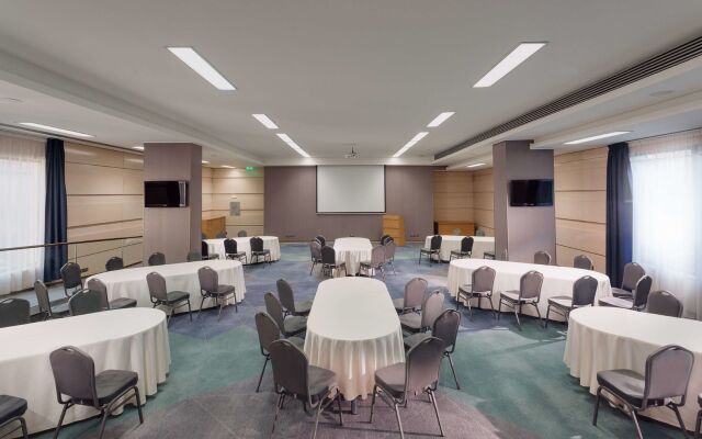 DoubleTree by Hilton Cluj – City Plaza