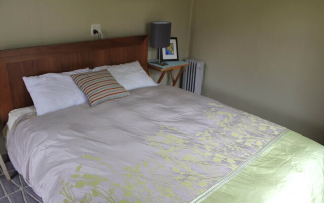 6 Scarborough Tce