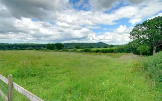 Holiday Home Taw Valley Cottage