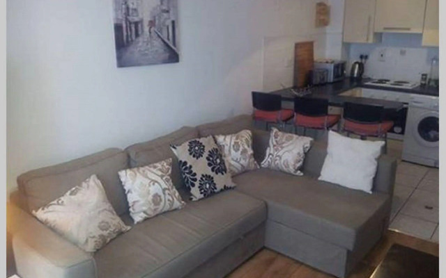 Earl Street Apartments