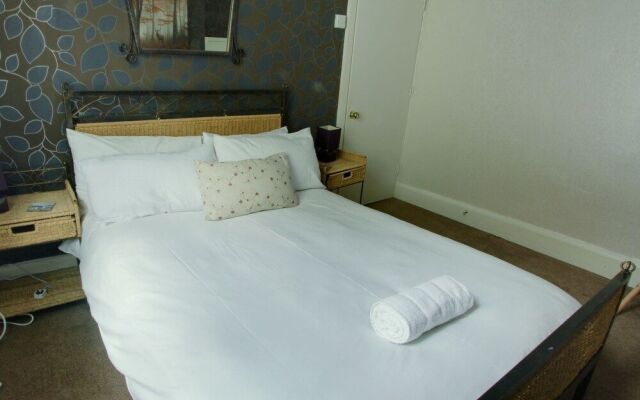 The Bromley Central Holiday Home