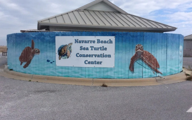 Jen's Creole 4 Bedroom Townhouse by RedAwning