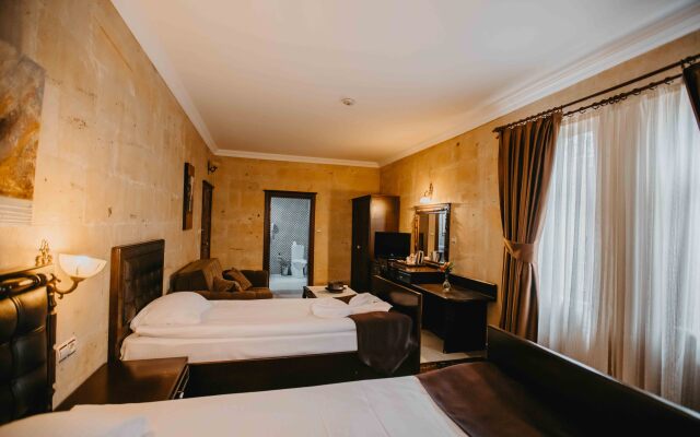 Royal Stone Houses - Goreme