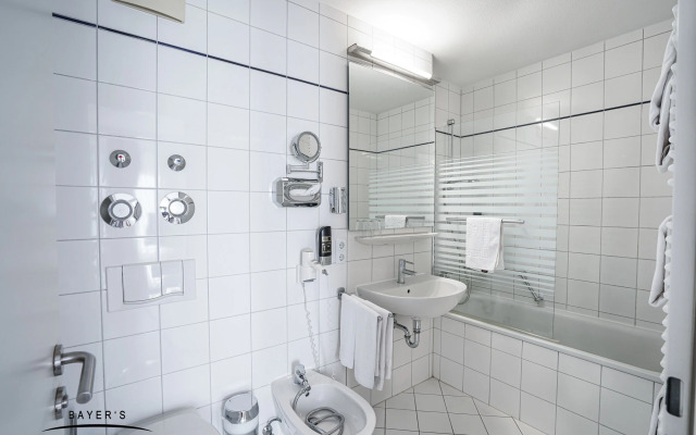 Bayers Boardinghouse & Hotel