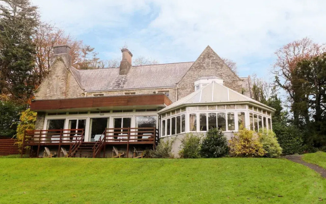Lanteglos Villa 19