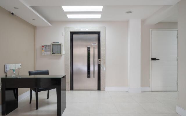 Apartamento encantador a 4Min da Praia LIV903