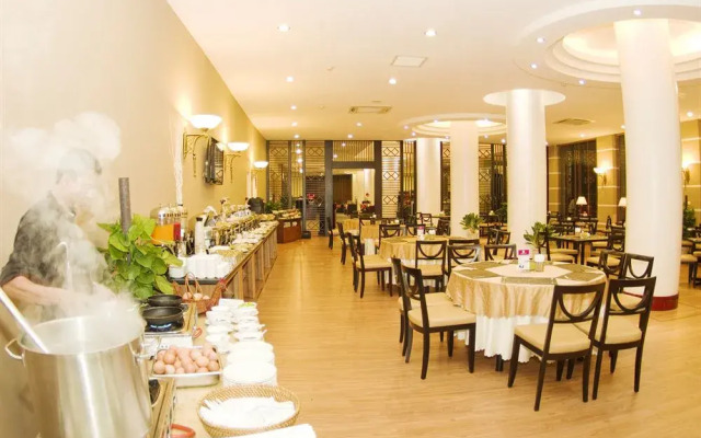 Aloha Ha Long Hotel