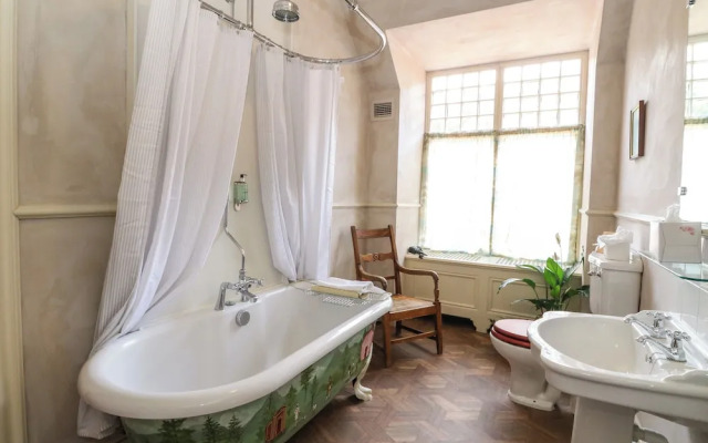 Dalvorar - Mar Lodge Estate