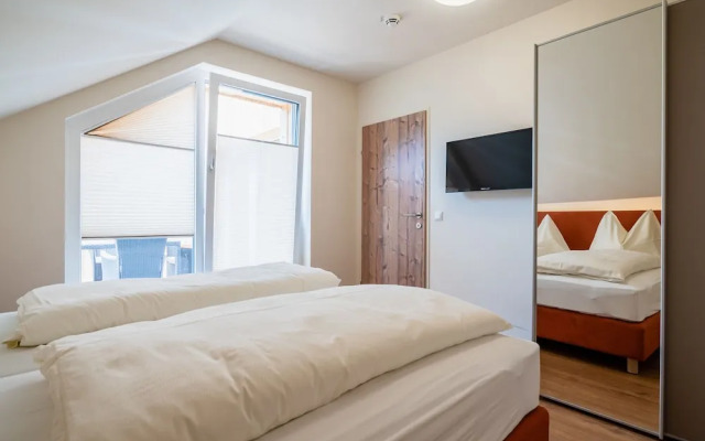 Spacious Apartment in Gosau near Ski Area