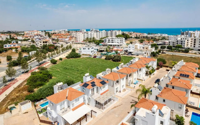Villa Thalia Dafni 1