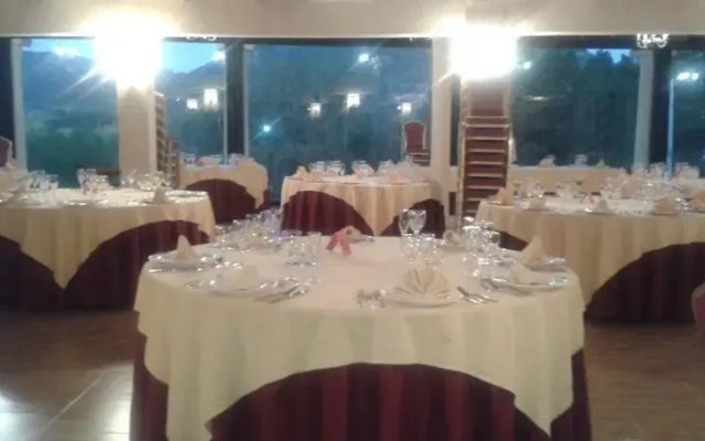 Los Pinos De Riopar