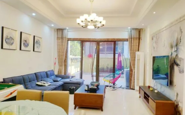 Grey soup dawn lakeside hot spring resort villa – Guest Rooms – Changsha
