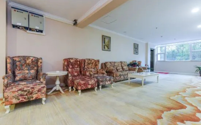 England Hotel (Rongchang Stadium Branch)