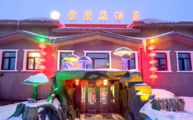 Snow Mushroom Hotel