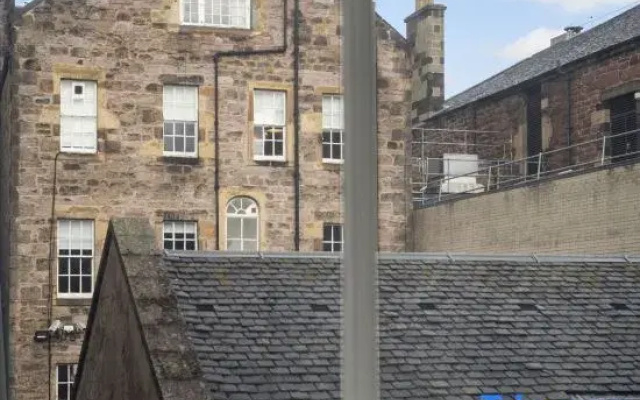Rose Street apartment