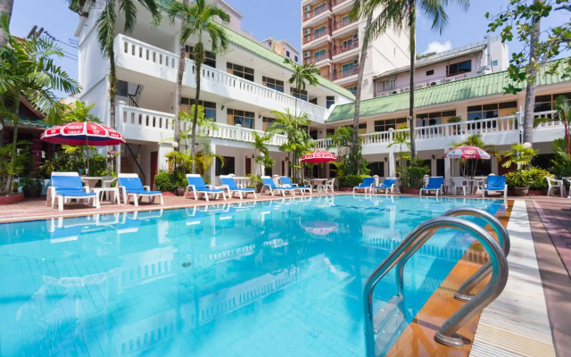 The Expat Hotel