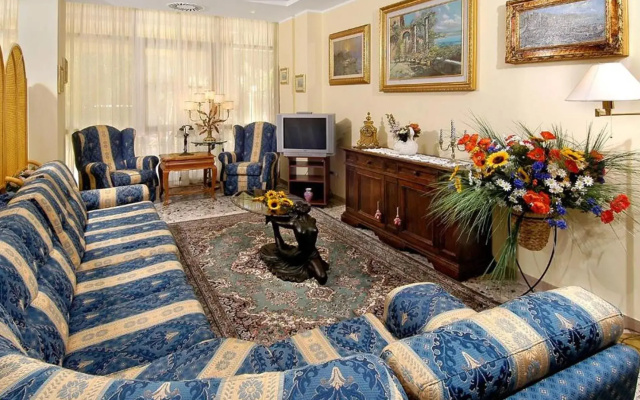 Hotel Cristina