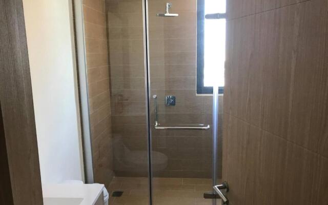 Beautiful Apartment Furnished - Great Location - Swimming Pool Gym Wifiaa