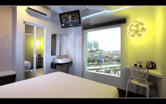 Hotel Zamburger Bliss