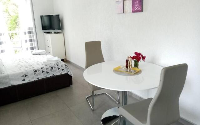 Studio apartman Iva