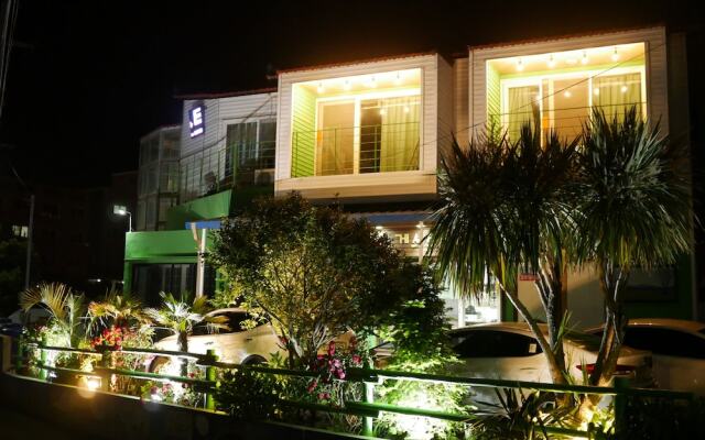 Seongsan Hotpul Guesthouse - Hostel