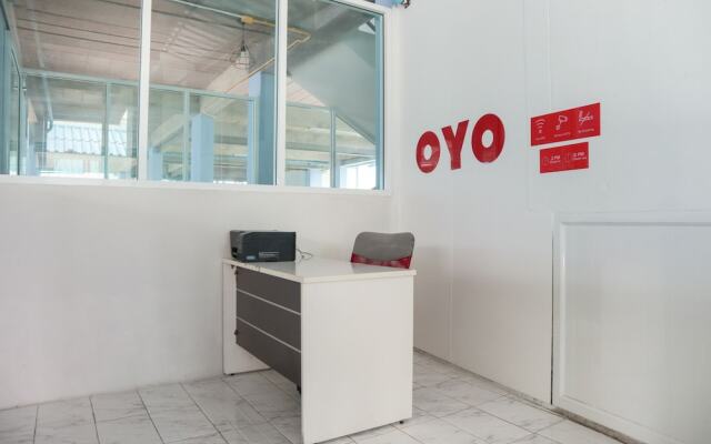 OYO 958 The Airport Residence