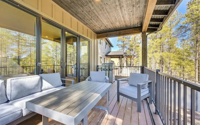 Flagstaff Group Getaway w/ Game Room & Deck
