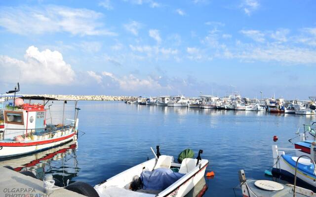 Pelides Apartments