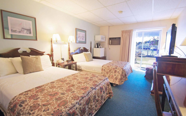 Boothbay Harbor Inn