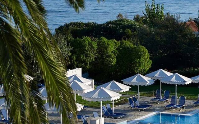 Roda Beach Resort & Spa